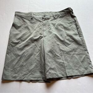 Haggar Men's Shorts Cool 18 Charcoal W38 Inseam 9 1/2" Quick Dry